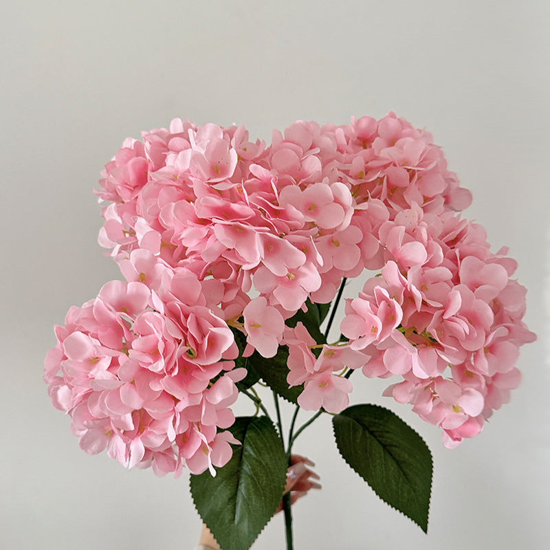 Beautiful fake flowers that stay vibrant forever, saving your time and energy.