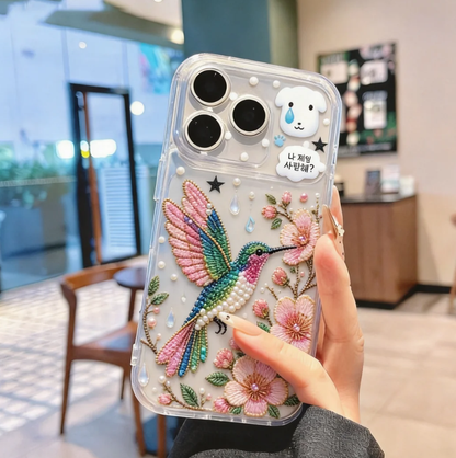 🔥Shimmering Hummingbird Pearl-Embellished Clear Phone Case – Where Handcrafted Art Meets Everyday Elegance
